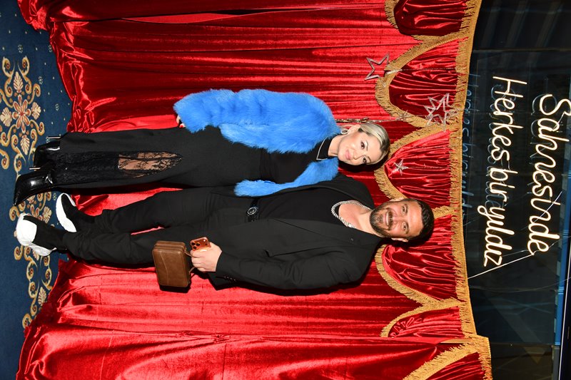 Günay Restaurant�ta  Moral Ve Dayan��ma Gecesi